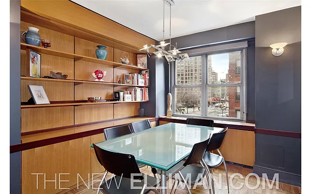 Sold by Douglas Elliman | media 17