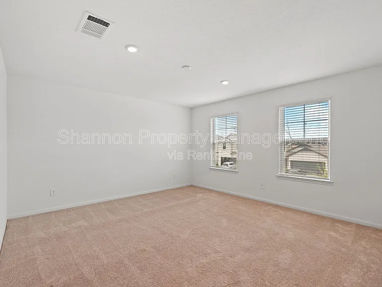 5730 Finely Run St — Photo 14