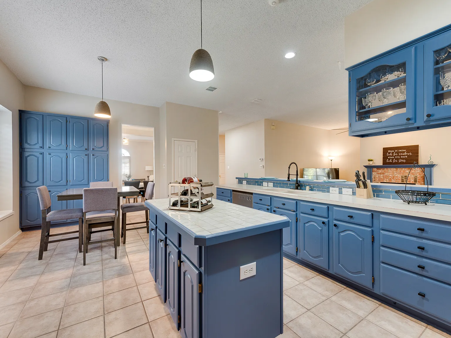 1300 Winnipeg Dr — Photo 1