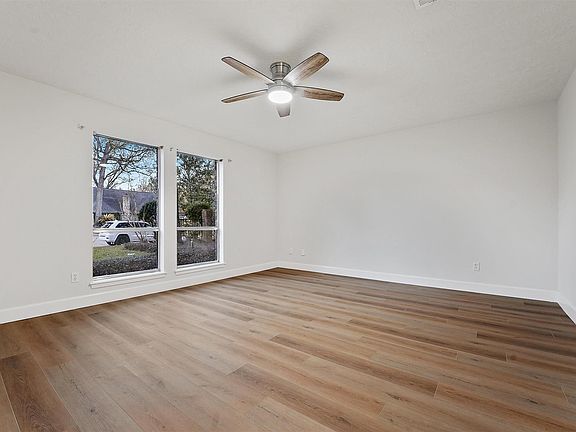 5th image of 3622 Highland Lakes Dr