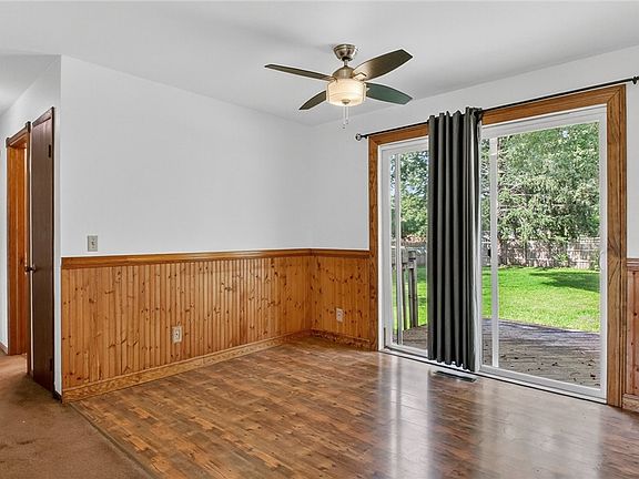 4th image of 212 Mound Park Drive