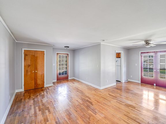 2nd image of 407B W Harvie Ave