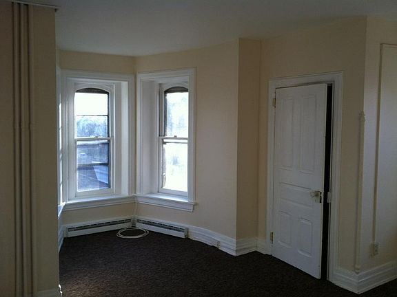 5th image of 301 S Broad St APT 4