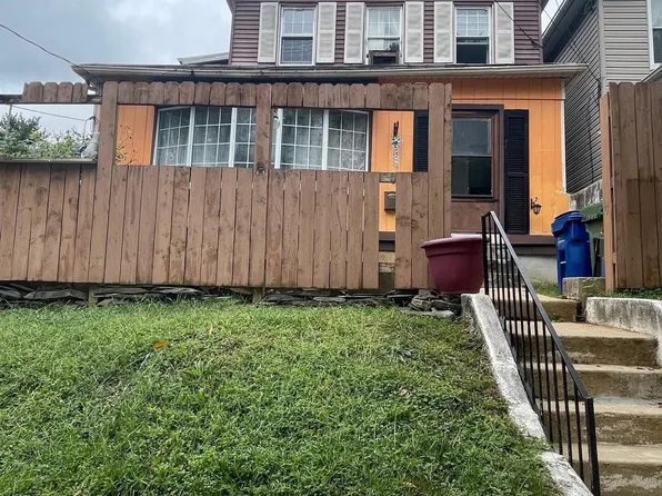 3534 Poole St, Baltimore, MD 21211