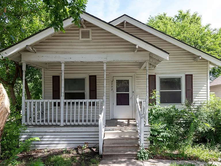 3702 E Central Ave — Photo 2
