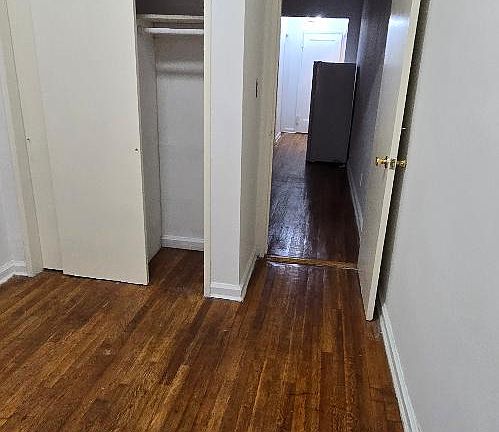 4th image of 320 E 85th St APT 1G