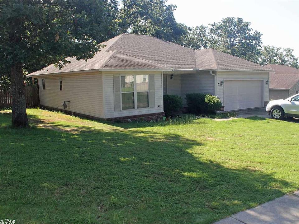 1st image of 96 Cinnamon Dr