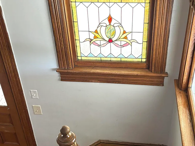 64 Hollywood Ave — Photo 21