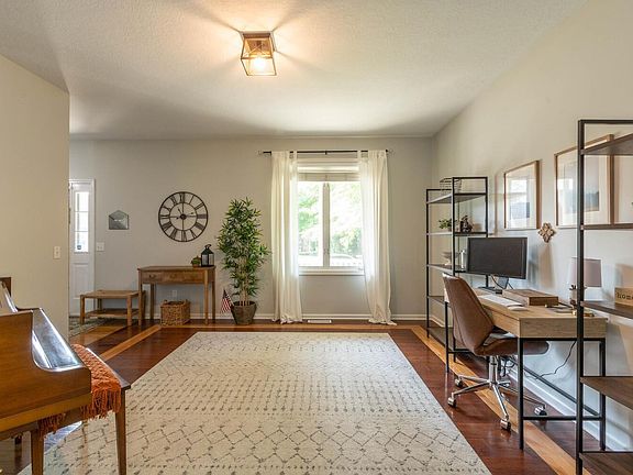 5th image of 3416 S Cedarwood Cir