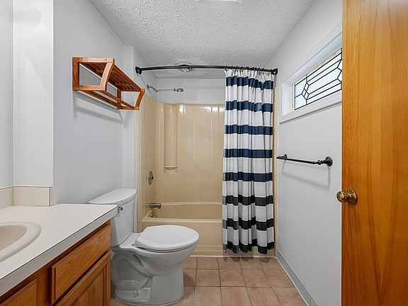 5th image of 54 Voyagers Ln #54