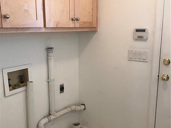 2nd image of 137 Tupelo Cir