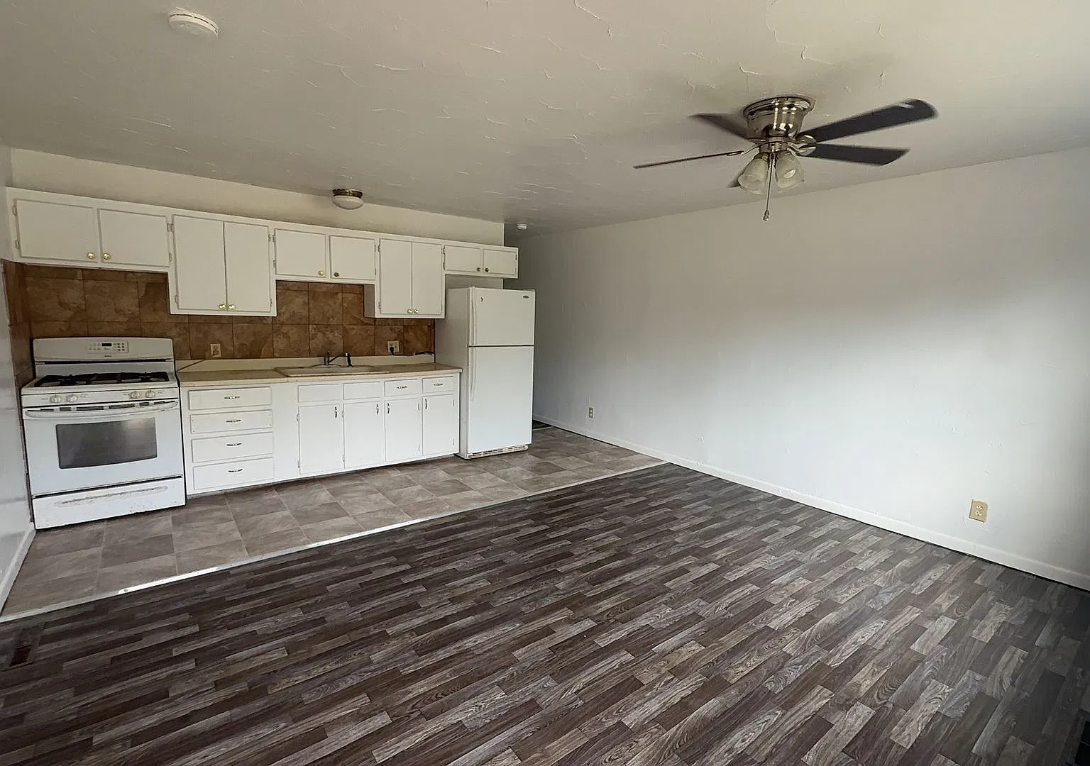 2 Bedroom Duplex Available Now! — Photo 2