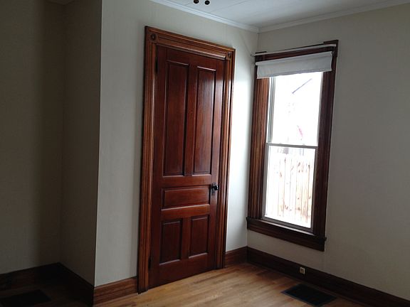 2nd image of 319 Lincoln Ave