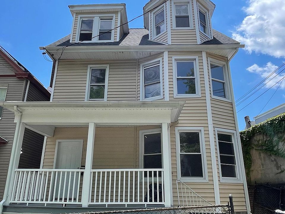 73 Halleck St