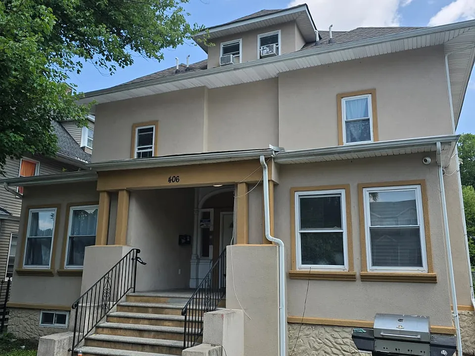 406 Park Ave #4AA