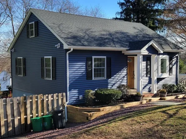 54 Bocket Road, Pearl River, NY 10965