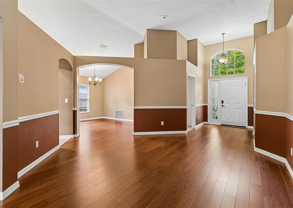 5646 Paddock Trail Dr, Tampa, FL 33624 | MLS #TB8433986 | Zillow