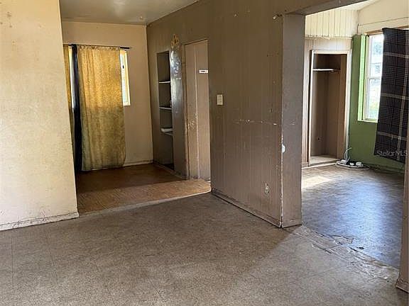 4th image of 1501 Stevensons Dr