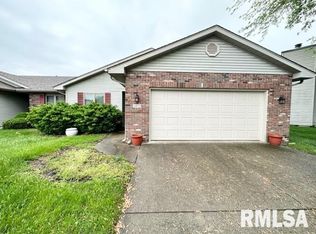 2402 Flaxen Mill Ct, Springfield, IL 62704