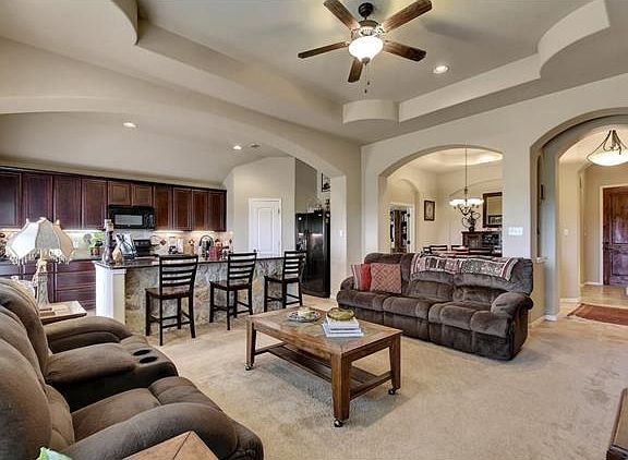 5th image of 1008 Blackman Ct