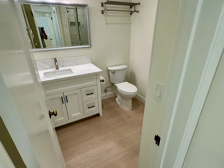 435 Branch St — Photo 12