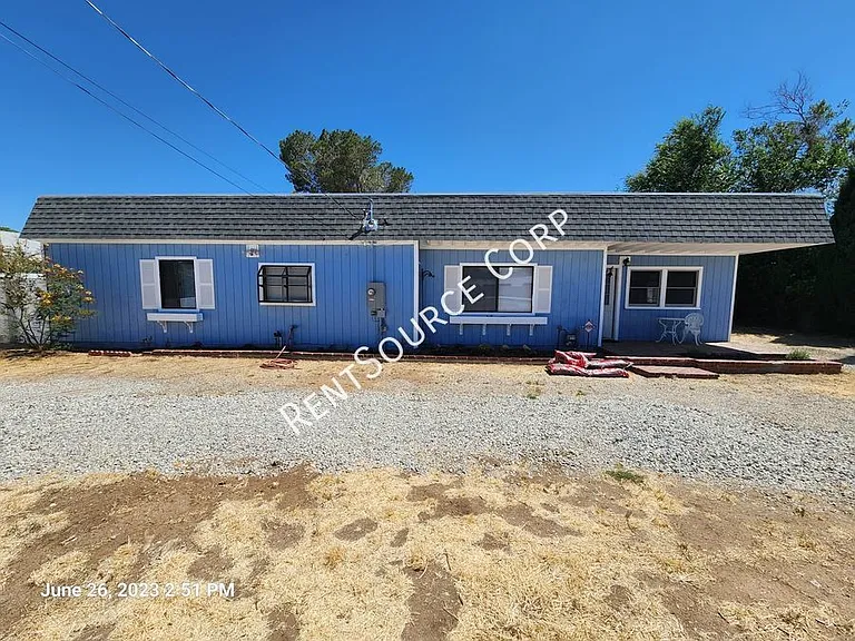 4842 W Avenue M4 — Photo 1