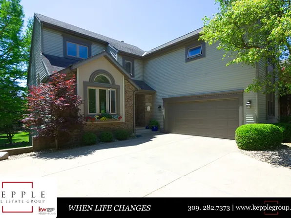 2810 W Willowlake Dr #A3, Peoria, IL 61614