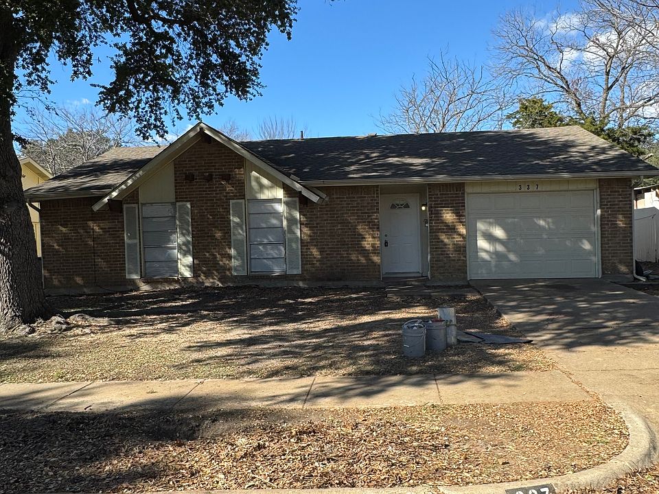 1st image of 337 Bluebonnet Trl #2