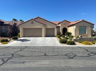 2334 Sandstone Cliffs Dr, Henderson, NV 89044