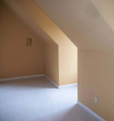 1st image of 335 Nicolet Dr