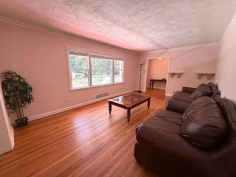 164 Osner Dr — Photo 9