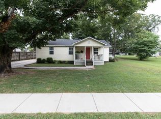 1404 S Houston St, Athens, AL 35611
