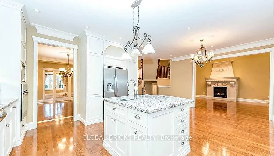 4 bed, $5,000 — Photo 4