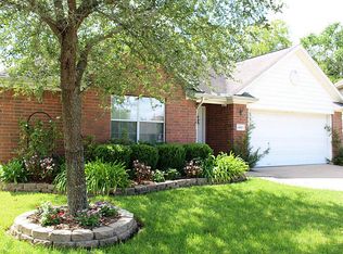 4216 Tawakon Dr, Pearland, TX 77584