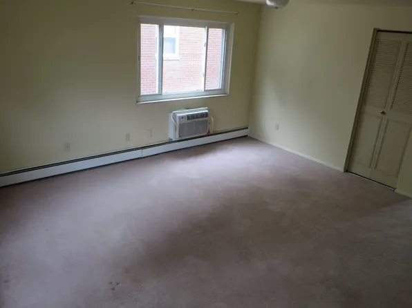 164 Washington St #1, Pittsburgh, PA 15223