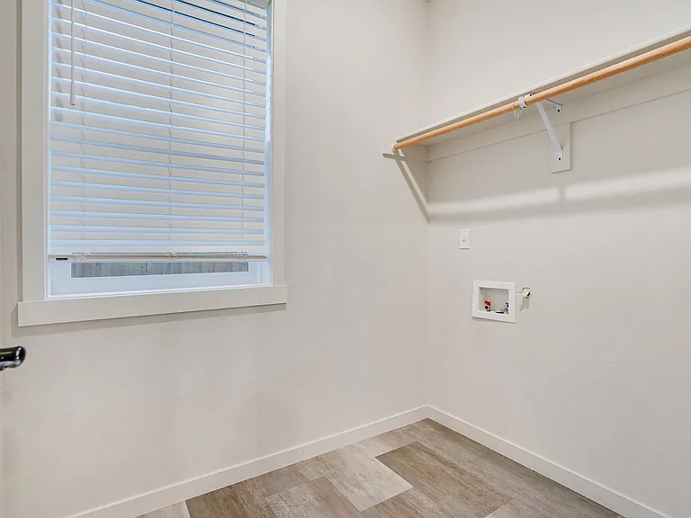 5150 Constellation Ave NE — Photo 11