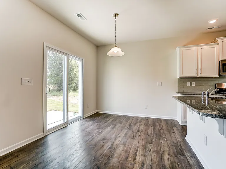 7018 Pennyroyal Way — Photo 5
