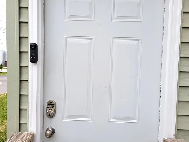 Back door with blink doorbell