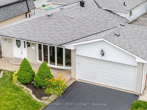 4th image of 33 Grassmere Cres