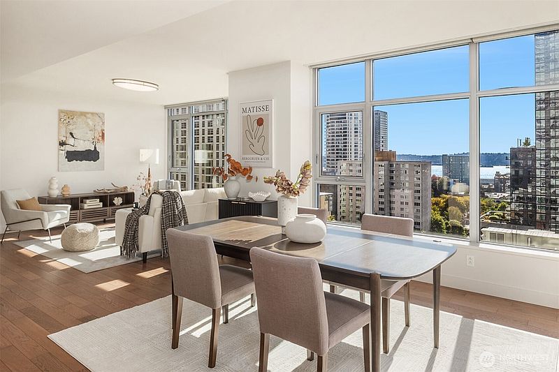 4th image of 588 Bell Street #1407S