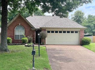 3132 Woodland Crest Dr, Lakeland, TN 38002