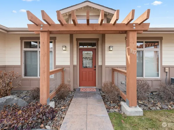 117 Red Hawk Drive, Orondo, WA 98843