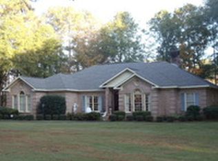 74 Deepwoods Cir, Valley Grande, AL 36701