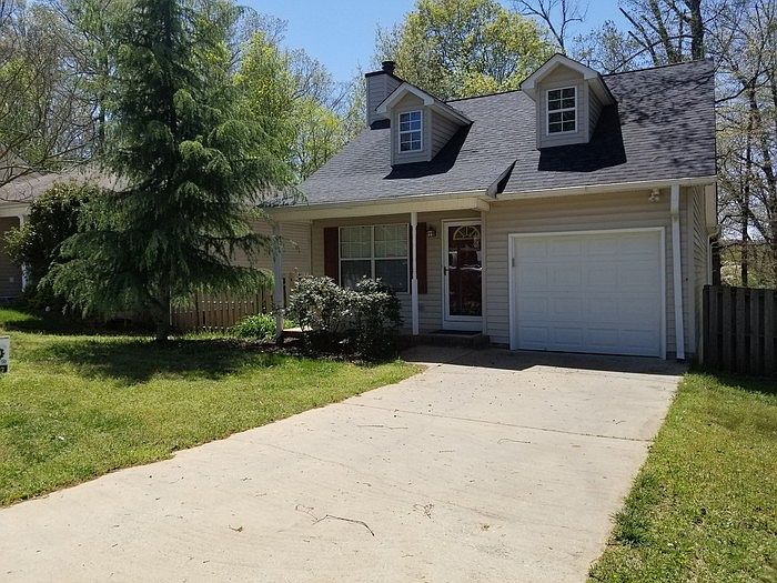 1st image of 301 Southcreek Dr