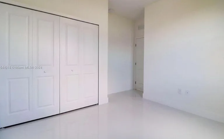 30940 SW 192nd Ave #1 — Photo 11