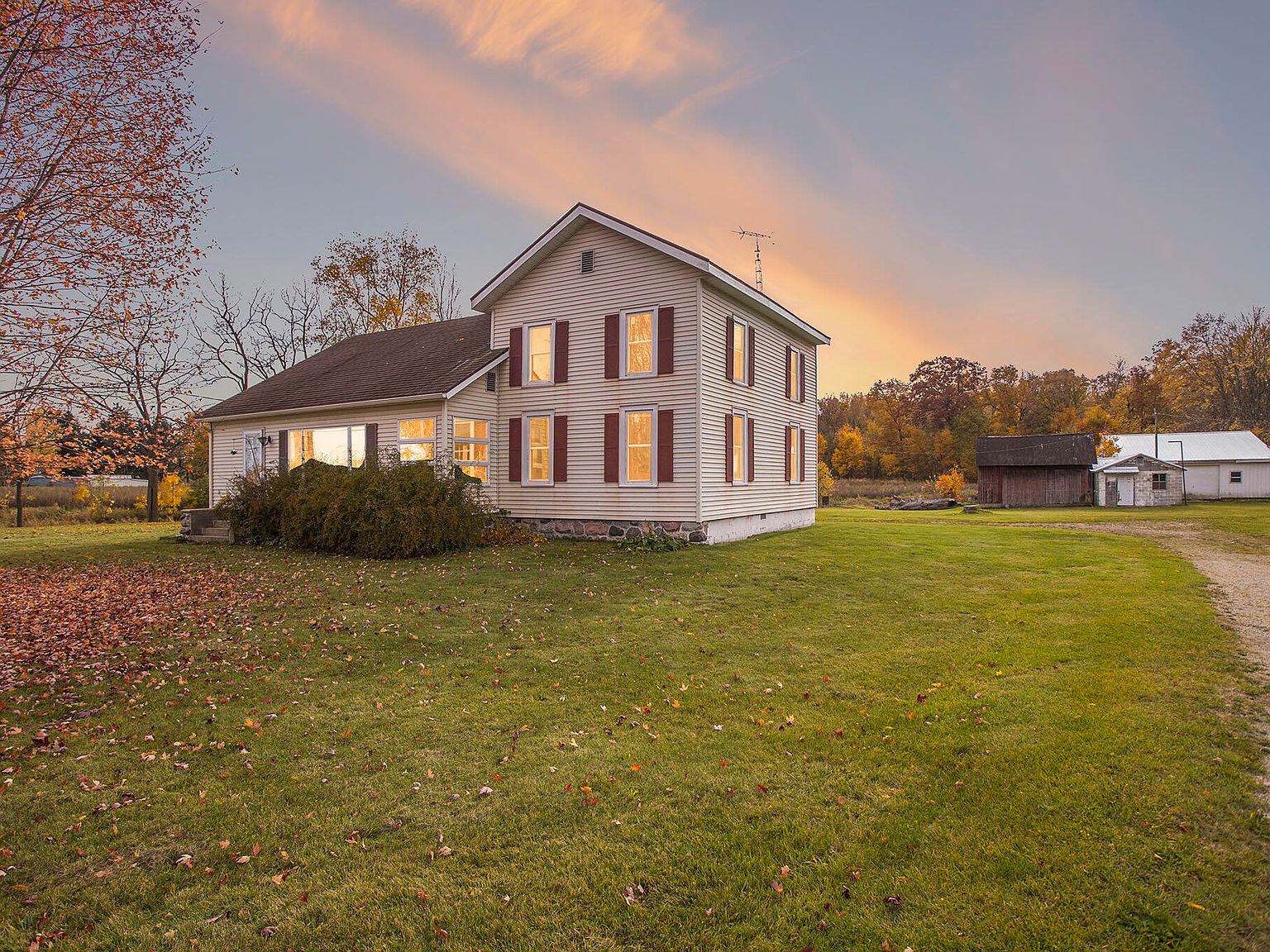 13326 W Jackson Dr, Tekonsha, MI 49092 Zillow