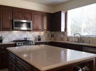 383 Steiner Dr, Hemet, CA 92544