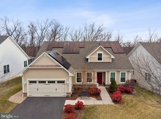 121 Turnstone Ln, Lake Frederick, VA 22630