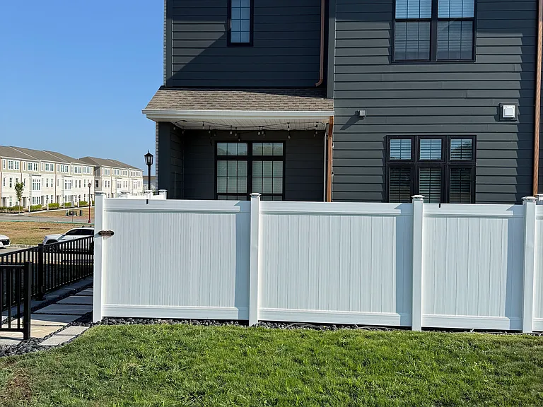 401 Cranford Way — Photo 33