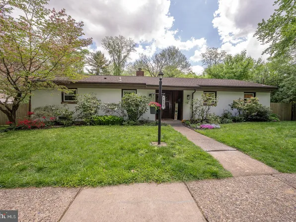 7859 Mill Rd, Elkins Park, PA 19027